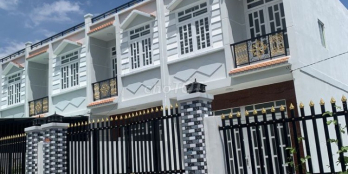 Nhà Phố 1 Trệt 1 Lầu Liền Kề tọa lạc xã qui đức- Sổ Riêng - Diện Tích 5x16