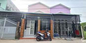 Bán căn nhà mới 100% full thổ và chủ quyền  ấp 3B Đạo Thạnh