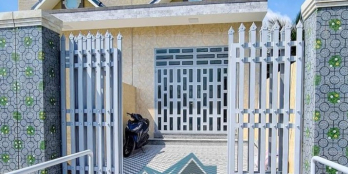 CẦN BÁN 2 CĂN NHÀ MỚI XÂY, ĐÃ HOÀN THIỆN 100%. MẶT TIỀN NHỰA 90A, MỸ PHONG