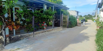 Nhà sau lưng nhà thờ Tân hội .khu đông dân cư gần chợ