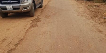 Cần ra gấp lô đất trục chính cuối Y moal rẽ trái - Khu dân cư