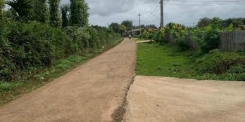 Thôn đại đồng Hoà Nam dt 25x27 (bìa riêng 0nt giáp với nhà có thổ cư đường 5m)