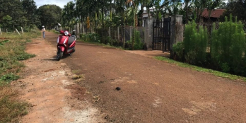 Lô đất nằm trên đường nhựa ngay sân bóng Buôn Ju - Eatu