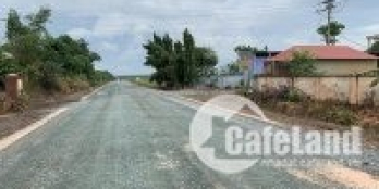 Bán 2018m2 đất thổ cư, gần KCN dân cư đông tiện xây trọ.