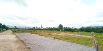 Mặt tiền đường liên thôn to rộng ngay tại vị trí trung tâm xã Suối Tiên - Diên K