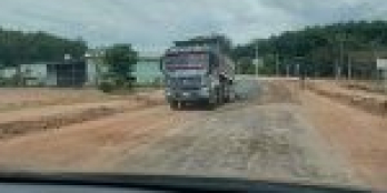 Bán nhanh 3300m2 đất đường 12m gần khu Becamex 6300ha. Giá: 650tr/lô