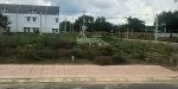 Sang lô 5 x 20m (full TC) sát bệnh viện Hoàn Mỹ TP Đồng Xoài