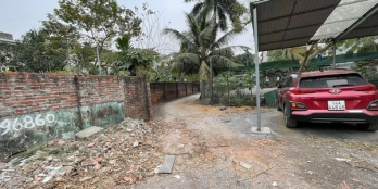 Bán đất cách đường chính cao xanh 200m bằng phẳng , ô tô vào tân nơi