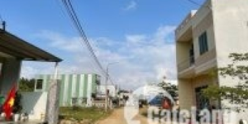 Cần tiền bán rẻ lô đất giá sụp hầm tại Hoà Ninh 1, giá 1.17 tỷ.