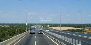 Bán đất sổ riêng 25tr/m2 ngay chợ hưng long -pháp lý chuẩn