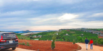 Giá: 950tr với Diện tích: 627m2, có sổ hồng riêng thổ cư 100m2