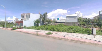 Lô đất đẹp sổ sách đầy đủ liên hệ nhanh chính chủ