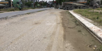 Lô đất cần bán với Đường trước mặt rộng 16m, đang được hoàn thiện