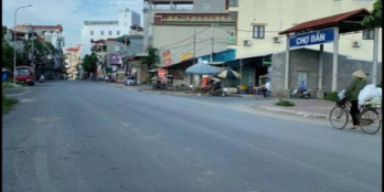 Bán lô đất nằm trong khu vực kinh doanh cực tuyệt sinh lời