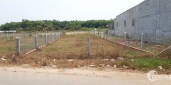 Đất Nở hậu, đẹp về Phong Thủy. Nguồn gốc đất sạch, hàng xóm đông vui, thân thiện