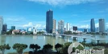 Bán 1 cặp đất biển Tân Trà, đường Việt Bắc vị trí đối diện công viên