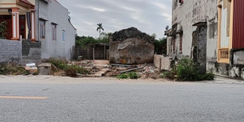 Lô đất nặt đường huyện cần bán với giá rẻ