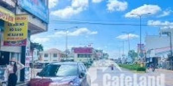 Đất thị trấn, thổ cư sổ sẵn sang tên công chứng ngay, mặt tiền đường nhựa bán gấ