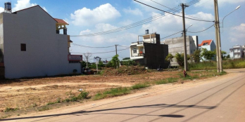 Bán lô đất diện tích rộng sổ sách đầy đủ