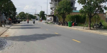 Cần bán lô đất đg số 1 trục đường chính sát Quang Trung giá mới rẻ cực kì