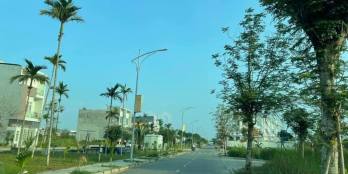 Phan thái ất. Dtich 6x14. D11 . Hướng đông. giá mới đổi đầu năm