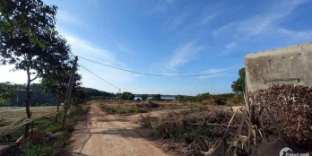 Cần Bán Lô Đất wieu Hồ Sông Mây