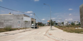 LÔ ĐẤT KHU DÂN CƯ SÀNH SỨ - THỊ TRẤN LA HÀ bán luôn cho nóng nè