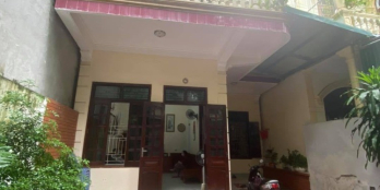  Bán nhà 2 tầng ngõ đường Phạm Kinh Vỹ, phía sau đại học Vinh 