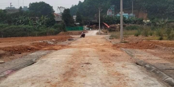 Lô đất có Diện tích 10x20m Giá siêu rẻ 699tr có thương lượng