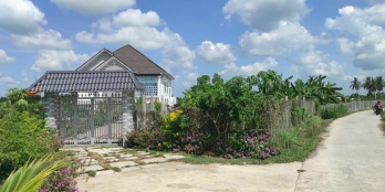 Nền 5 x 20, thổ cư 100% đất thịt, bơm cát gần bằng lộ, thuộc Đông Thạnh Bình Min