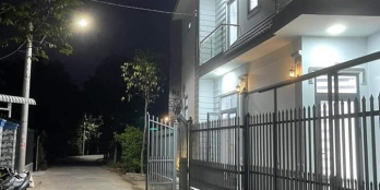 Bán nhà lầu lộ ôtô mới 100%.DT : 57m2 full thổ DTSD 100m2.