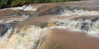 SIÊU CỰC PHẨM SUỐI THÁC LỚN ÔM TRỌN LÔ ĐẤT DT: 11,000m2 ( 1.1 ha)