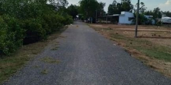 Chị chủ xinh đẹp gửi bán nền sau KCN HOÀ PHÚ. Cách KCN khoảng 2km.