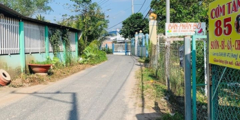 Khu vực an ninh, điện nước đầy đủ, thích hợp mua định cư