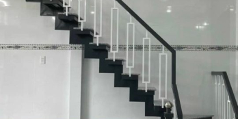 BÁN NHÀ 1TRỆT 1LẦU MẶT TIỀN                   RỘNG ĐƯỜNG MẬU THÂN 1 PHƯỜNG 3