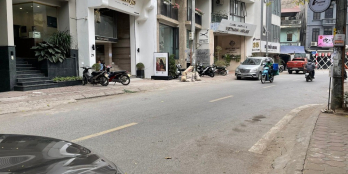 Bán nhà mặt phố Phan Kế Bính, Ba Đình. Dt 82m2, 5T, Mt 4.6m, Giá 25Ty Kinh Doành