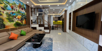 Kẹt tiền bán gấp Nguyễn Hữu Thọ 56m2, 4 tầng, hẻm ô tô, kinh doanh