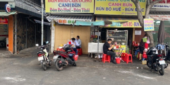 Bán nhà căn góc đường Lê Quốc Hưng - Hoàng Diệu P12 Q4