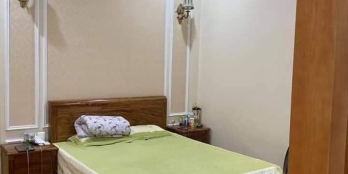 Bán nhà 4Tx33m2 phố Nguyễn Khang, phân lô, ô tô, giá nhỉnh 4 tỷ.