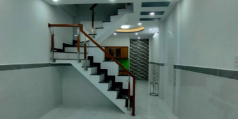 Nhà nhỏ đẹp, hẻm 4M, sát bên ngân hàng lớn, Phan Huy Ích, P12 Gò Vấp, nhỉnh 4 tỷ