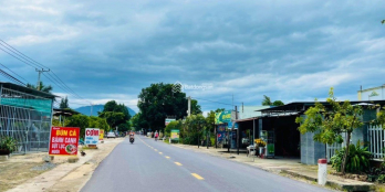 BÁN ĐẤT MẶT TIỀN ĐƯỜNG LẬP ĐỊNH SUỐI MÔN(QH 20M) CAM LÂM KHÁNH HÒA CÓ THỔ CƯ.