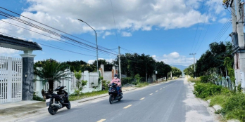 BÁN ĐẤT VEN ĐẦM THỦY TRIỀU ĐƯỜNG NHƯẠ 22M,GẦN QH THƯƠNG MẠI CAM HẢI TÂY CAM LÂM.