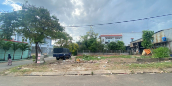 Đi Mỹ Cần Bán Lô Góc Biệt Thự DT 218m2 Ngang 11.5x20m Ngay QL 13 Gần Vạn Phúc