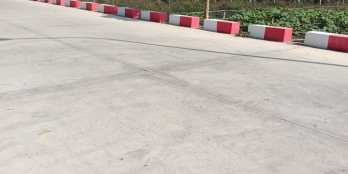 bán nhà cấp 4 mặt đê 9m tự nhiên-đường rộng congteno tránh