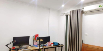 Giá tốt bất ngờ! Chính chủ bán chung cư Nguyễn Chí Thanh, Dt 114m2, 3PN