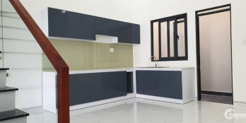 Cần bán nhà 79m2 SHR, hướng Đông Nam, cách chợ Bình Chánh 3km