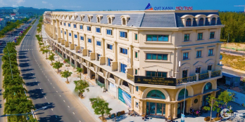 Bán gấp căn góc siêu đẹp shophouse biển Maison Phú Yên mặt tiền Hùng Vương 42m