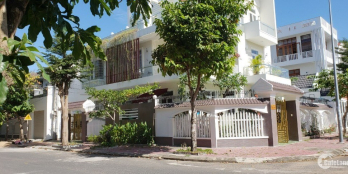 Vỡ nợ cần bán Gấp vài căn Biệt thự / giá thấp hơn thị trường 10tr/m2