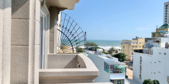 BÁN KHÁCH SẠN 1 TRỆT 6 LẦU 23 PHÒNG NGAY BÃI SAU VŨNG TÀU GIÁ TỐT