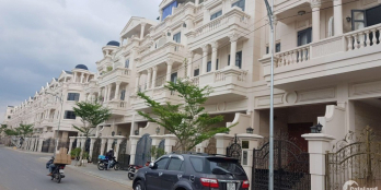 Nhà phố 1 trệt 3 lầu tại trung tâm thành phố Buôn Ma Thuột chỉ 1t500tr